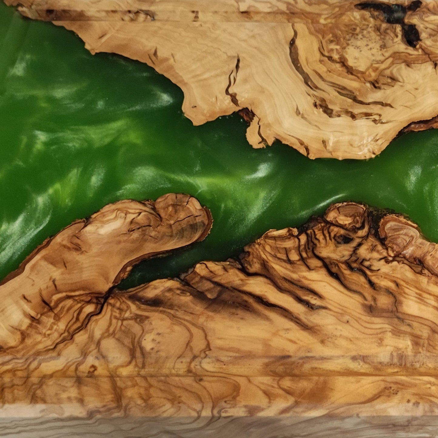 Epoxidharz Schneidebrett Metallic-Grün