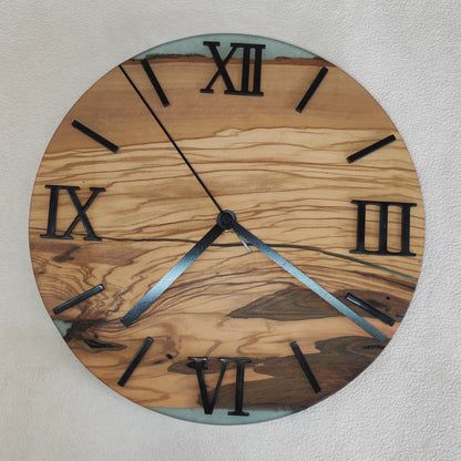 Epoxidharz Uhr Hellblau