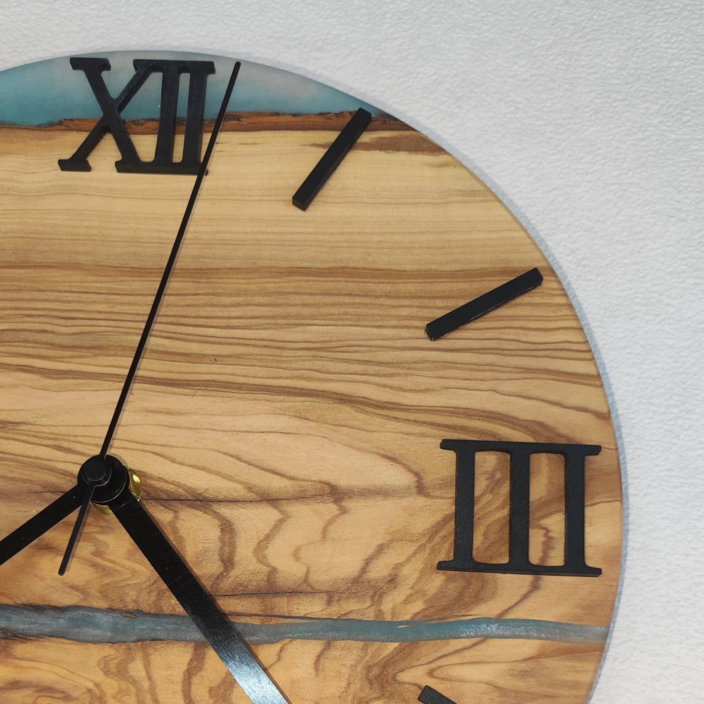 Epoxidharz Uhr Blau-Weiß