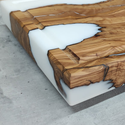 Epoxidharz Schneidebrett Weiß