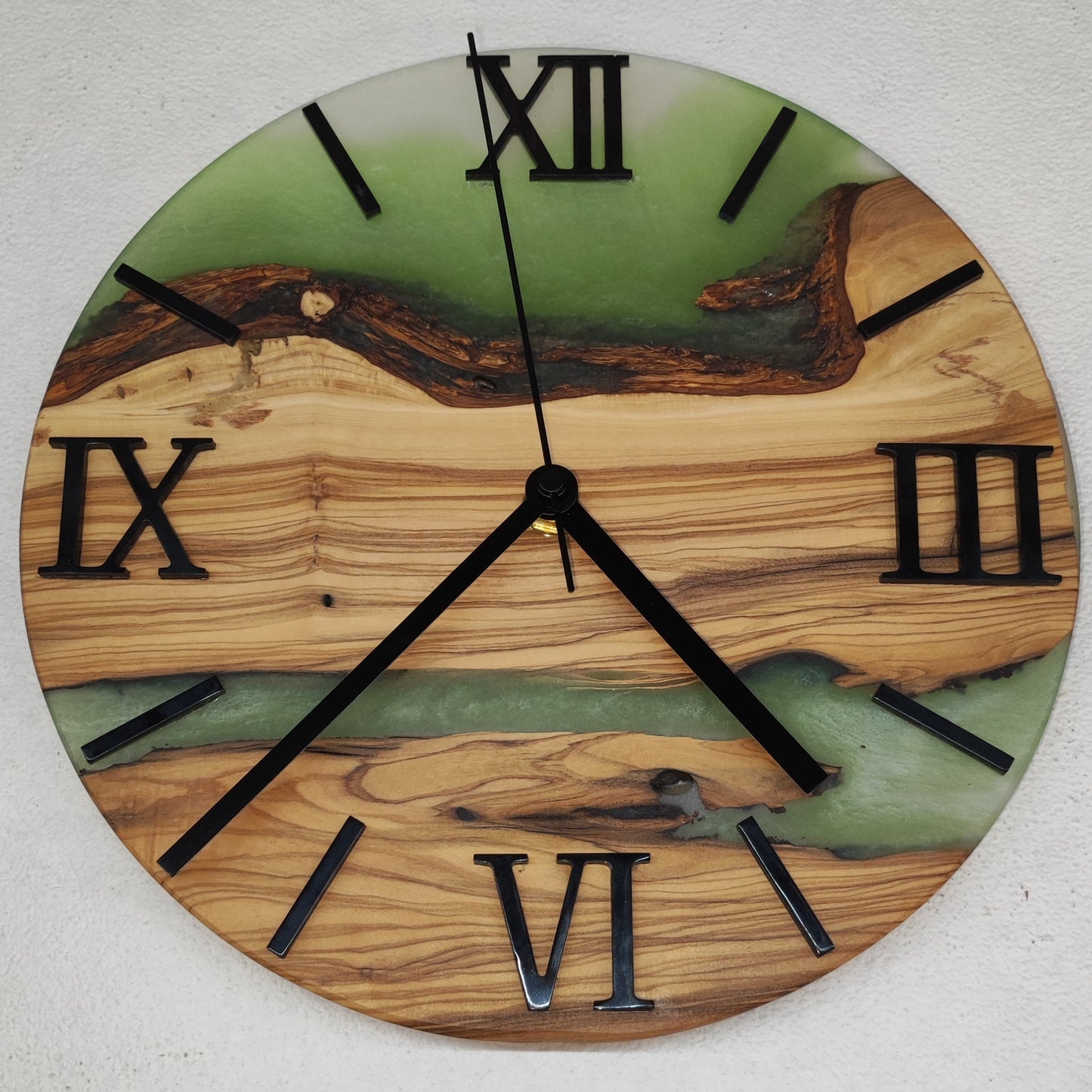 Epoxidharz Uhr Grün-Weiß